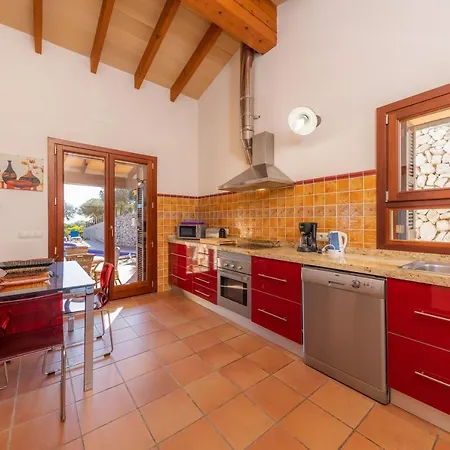 Holiday home Cas Pobler